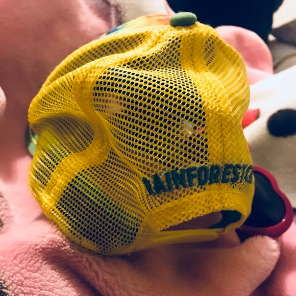 Groovy 🧢 💗 - Picture 7 of 7